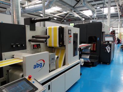 Automation brings digital printing into line